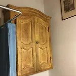 Garibaldi Apartment